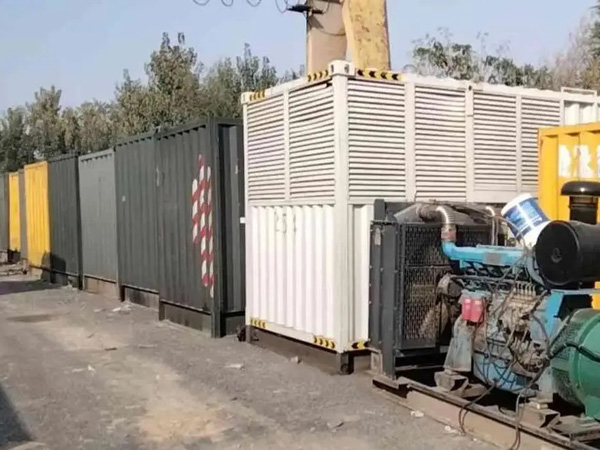 宣恩200KW柴油发电机机组每小时油耗是多少?
